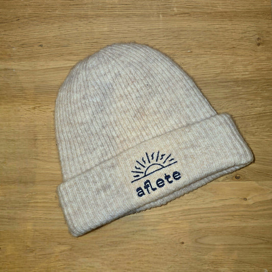 aflete beanie hat
