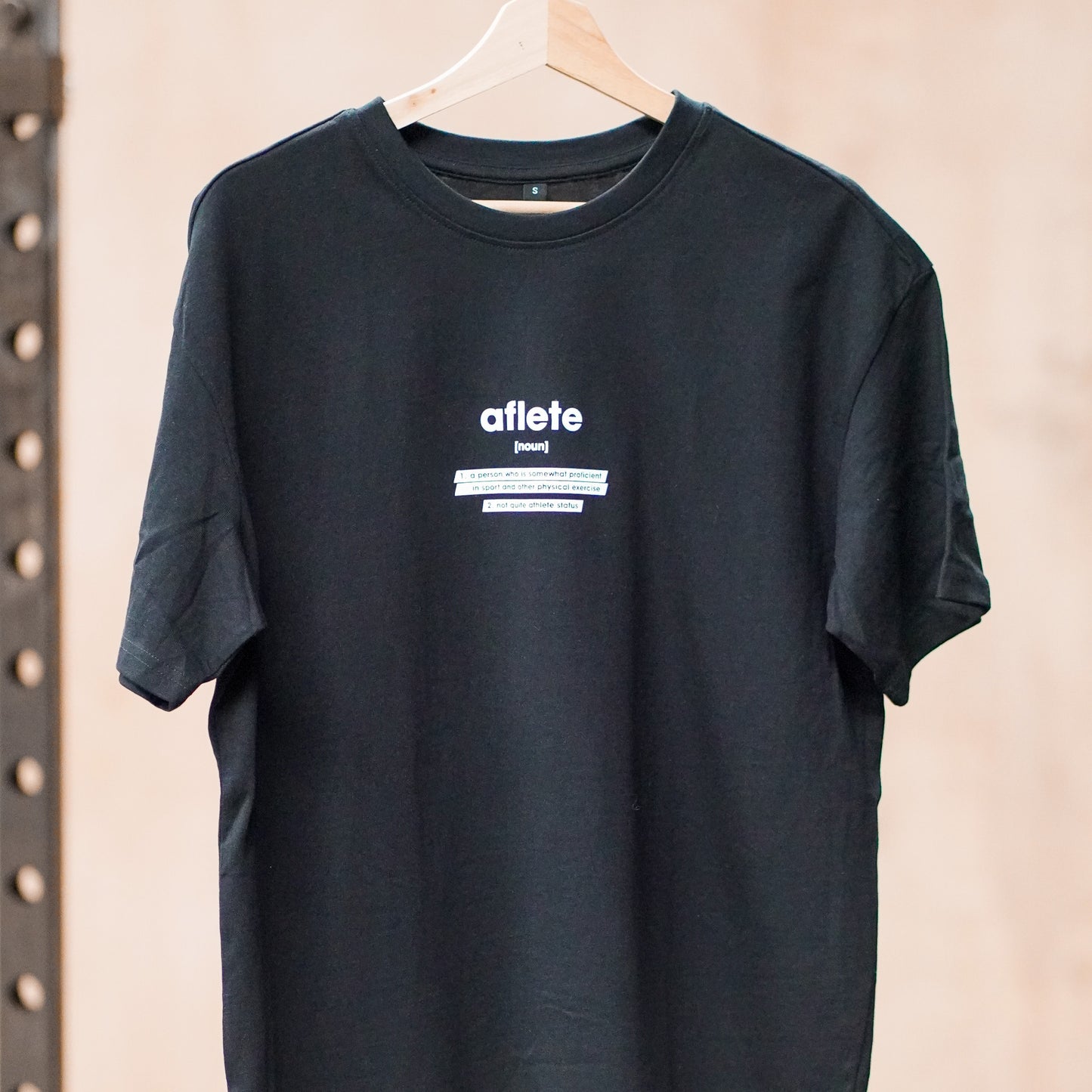 aflete definition - oversized tee