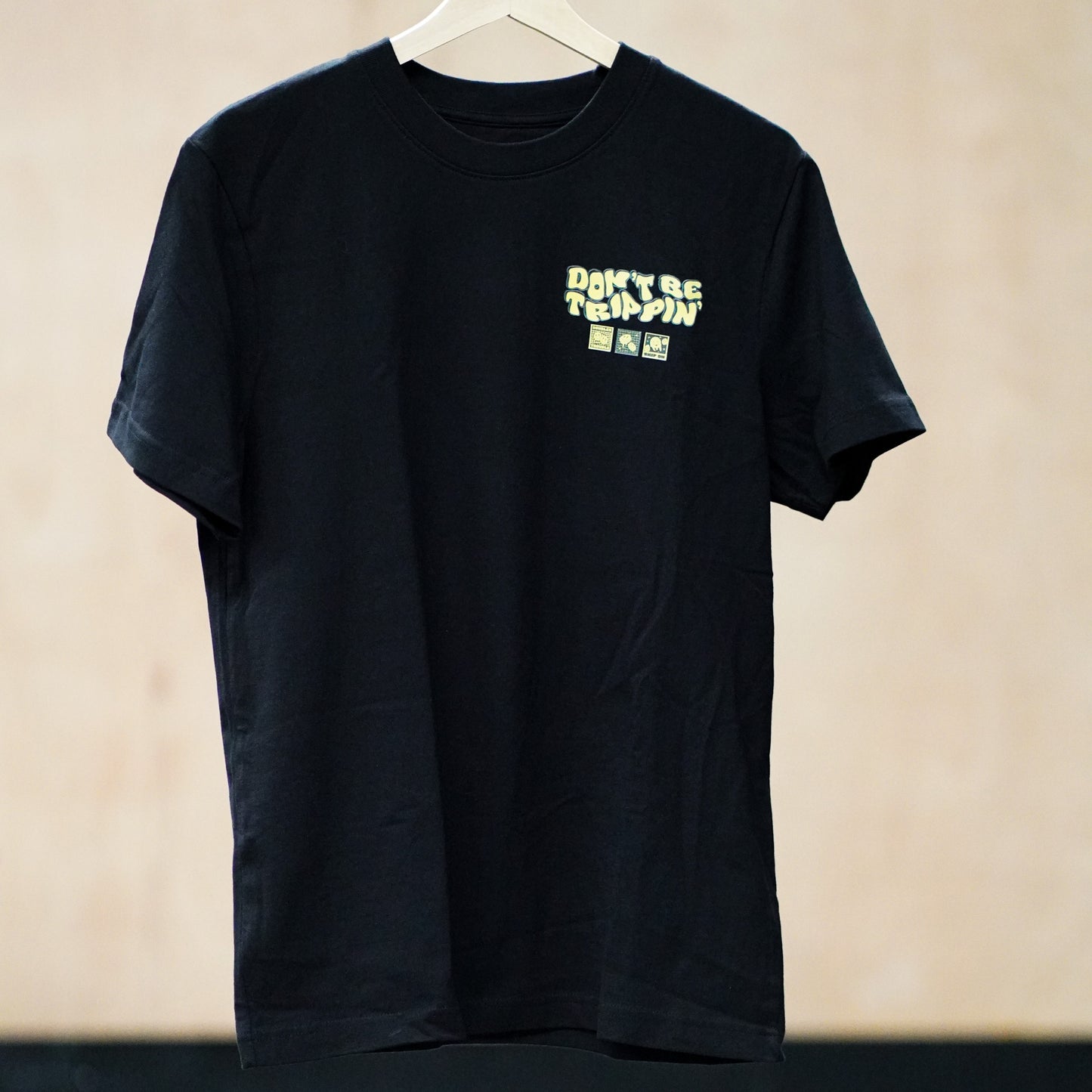 don't be trippin' - relaxed fit tee